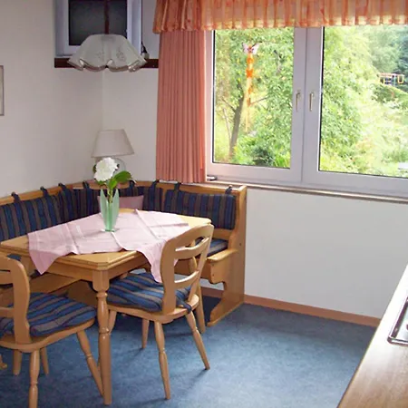 Hacke Apartment *